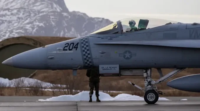 El USMC actualiza sus clásicos F-18 C/D