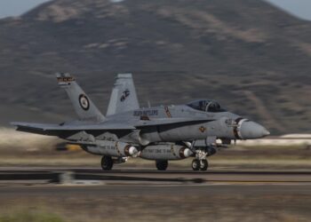 El USMC actualiza sus clásicos F-18 C/D