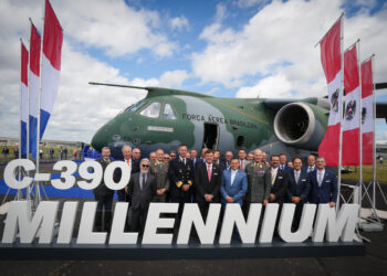 Holanda y Austria firman contrato con Embraer por el C-390 Millennium