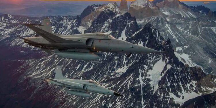 Fuerza Aérea de Chile Responde a Incursión Aérea Argentina en Su Espacio Aéreo