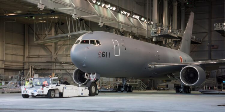 Japón ordenará más aviones KC-46A