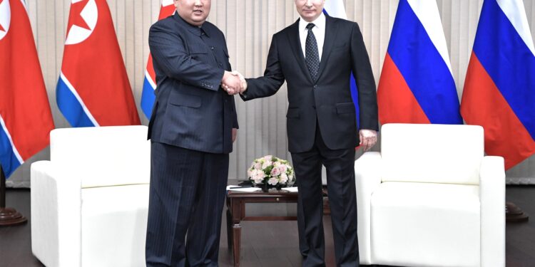 Corea del Sur reconsidera su apoyo con armas letales a Ucrania mientras Corea del Norte respalde a Rusia