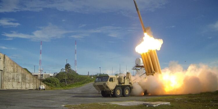 Israel habría solicitado a EE.UU. el envío de una segunda batería de defensa antimisiles THAAD antes de un ataque a Irán
