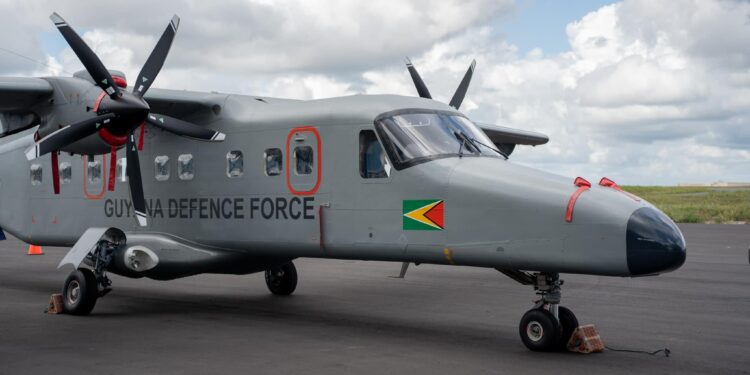 Guyana presenta sus nuevas aeronaves HAL 228