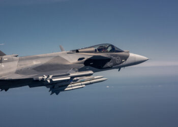 Colombia anuncia su nuevo caza, el SAAB Gripen