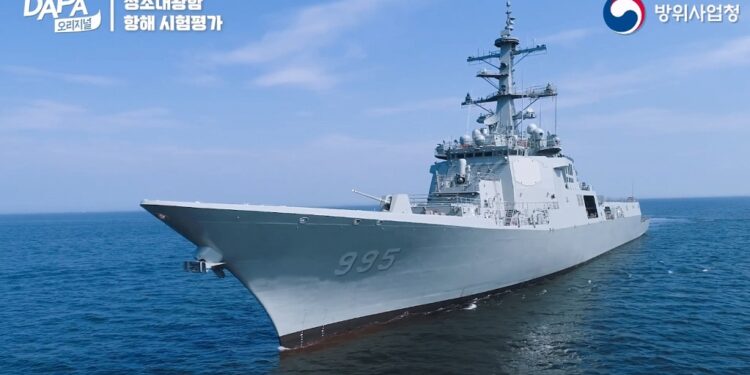 Hanwha Ocean propone construir fragatas basadas en el modelo KDX-III en Chile.