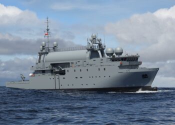 Saab bota el primer buque SIGINT polaco
