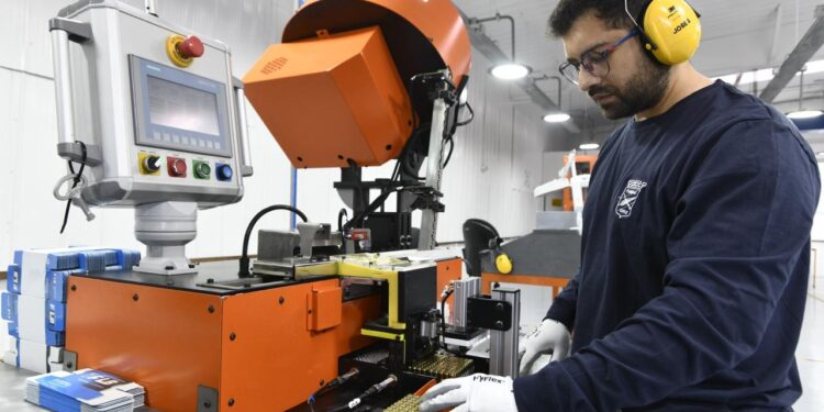 FAMAE amplía su capacidad estratégica con nuevo taller de municiones