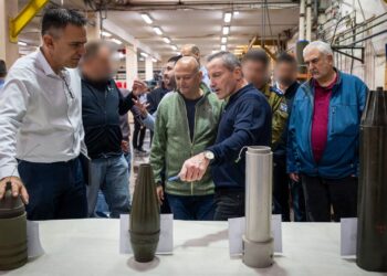 Israel dispara la producción de municiones aéreas ante la intensificación de su campaña contra Irán