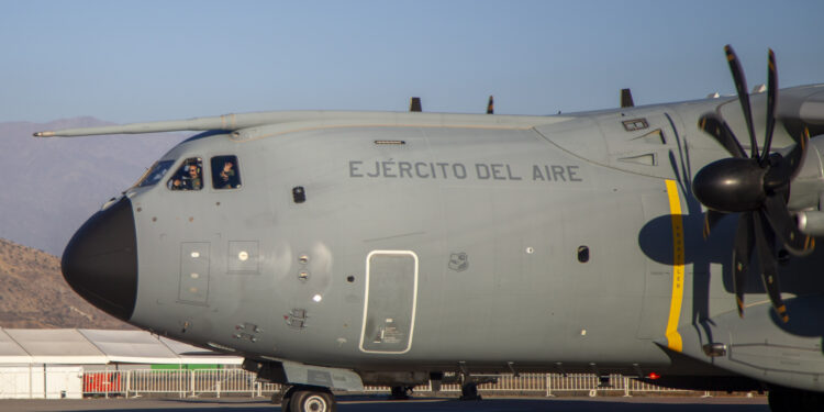 EL EJÉRCITO DEL AIRE Y DEL ESPACIO ATERRIZA CON UN AIRBUS A400M EN FIDAE 2026