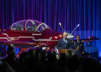 FIDAE 2026 inició con fuerza en Santiago y confirmó su peso estratégico en la región